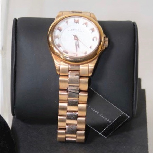 MARC BY MARC JACOBS NWT ROSE GOLD WATCH IOB